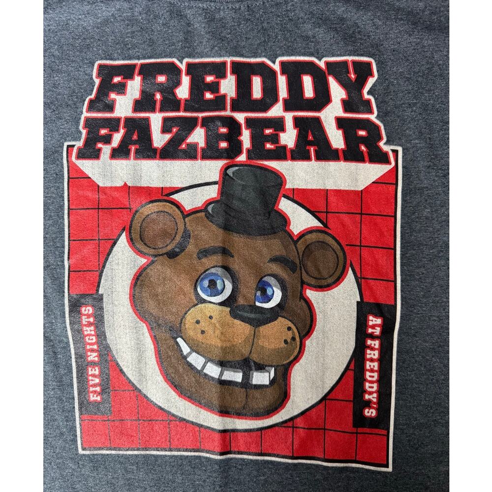FIVE NIGHTS AT FREDDY's Graphic Tee NEW Gray SS "Freddy Fazbear" Size Youth XL